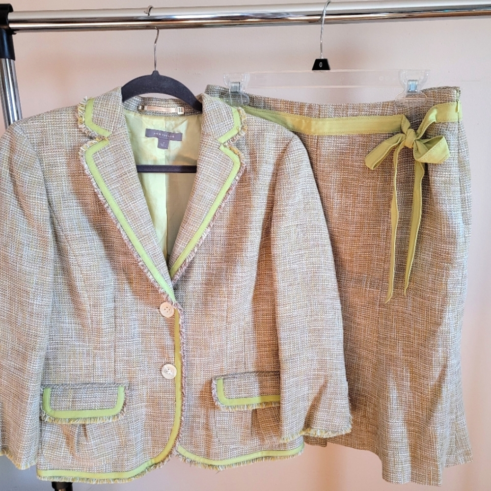 Ann Taylor skirt set